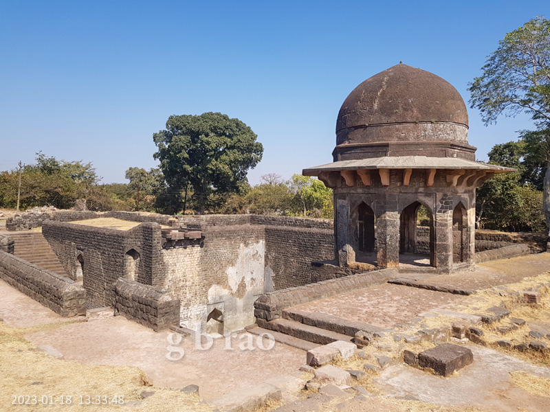 Mandu Stepwells and Baolis