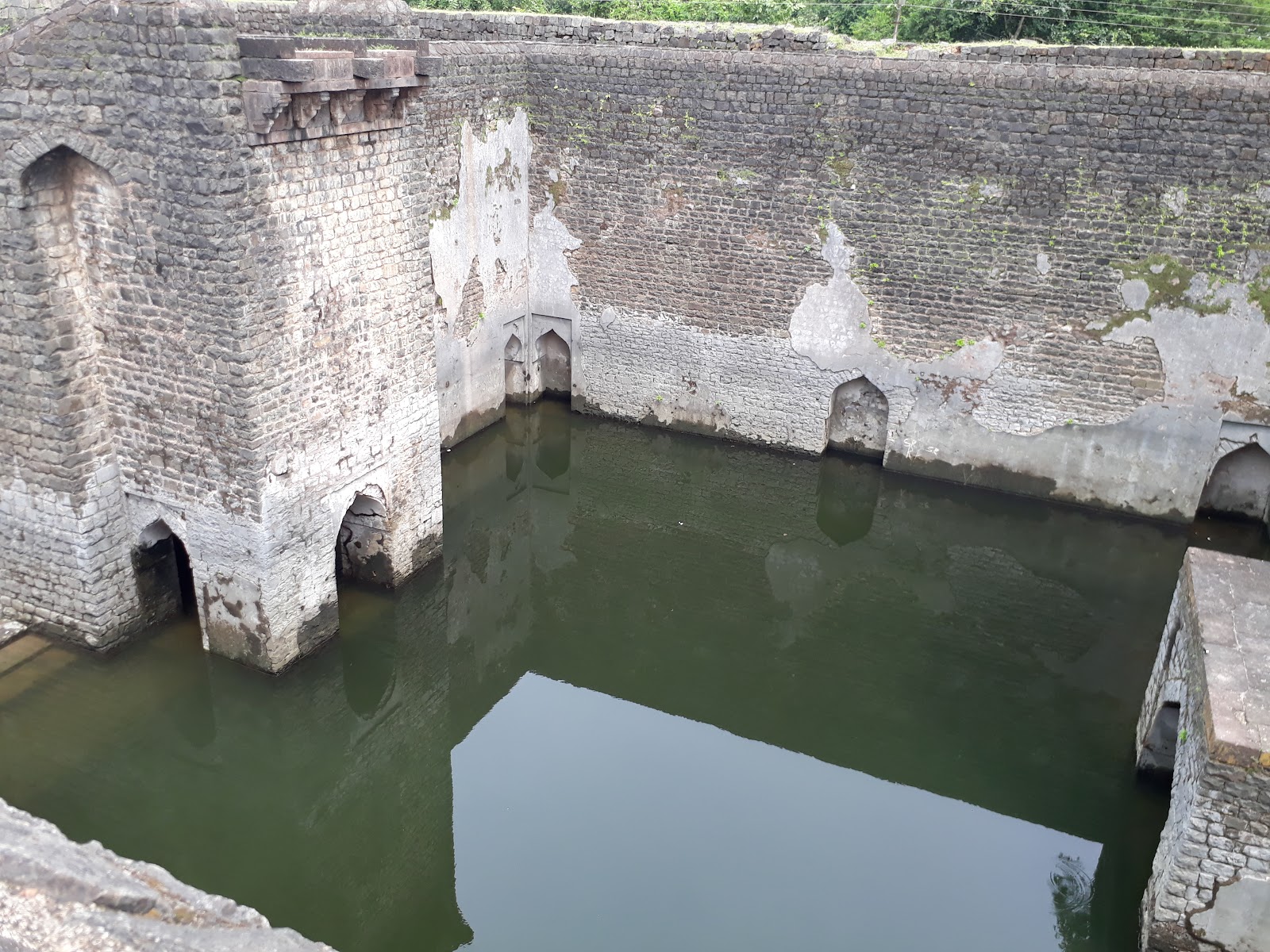 Mandu Stepwells and Baolis