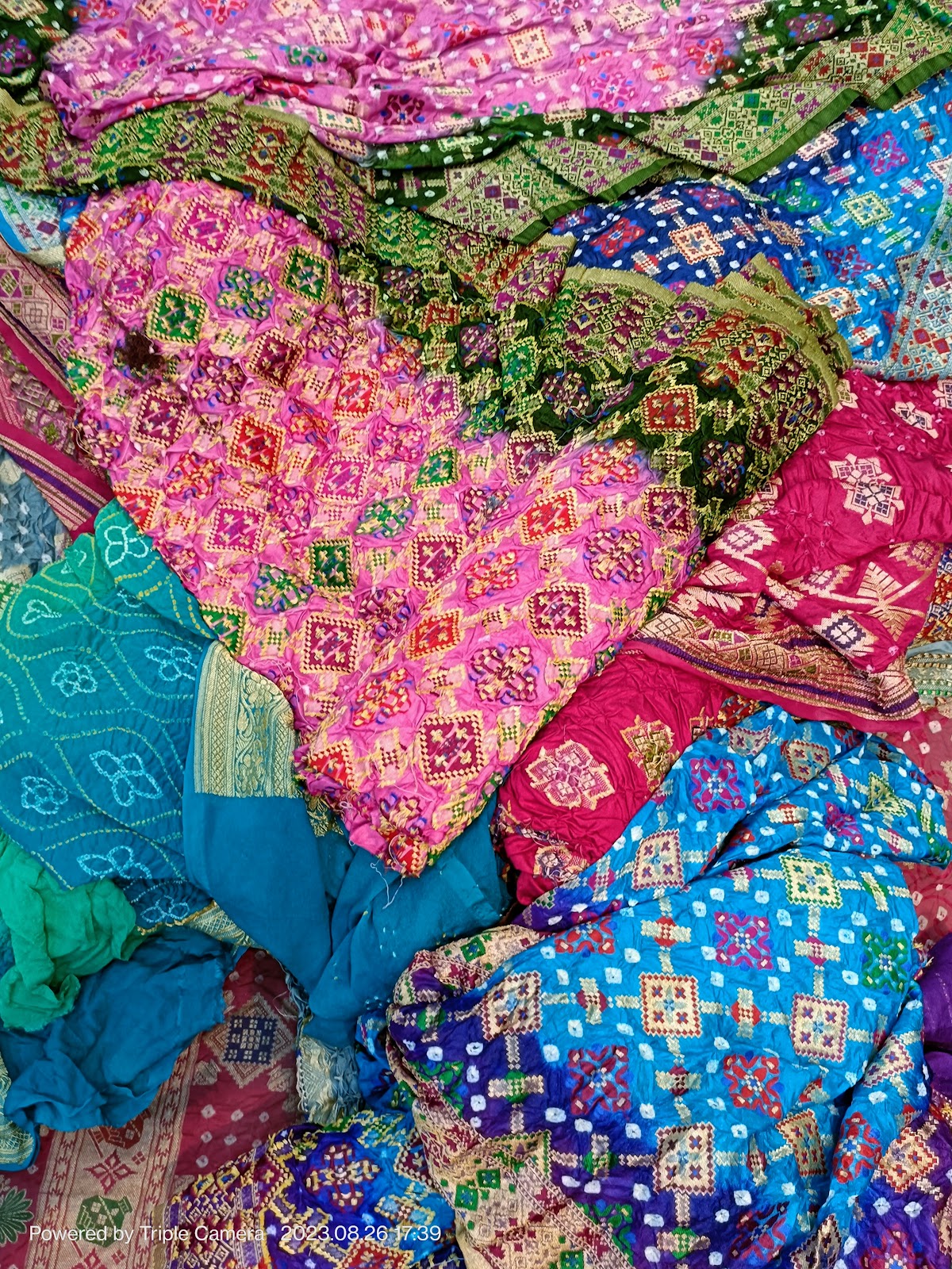 Local Pottery and Handicraft Workshops