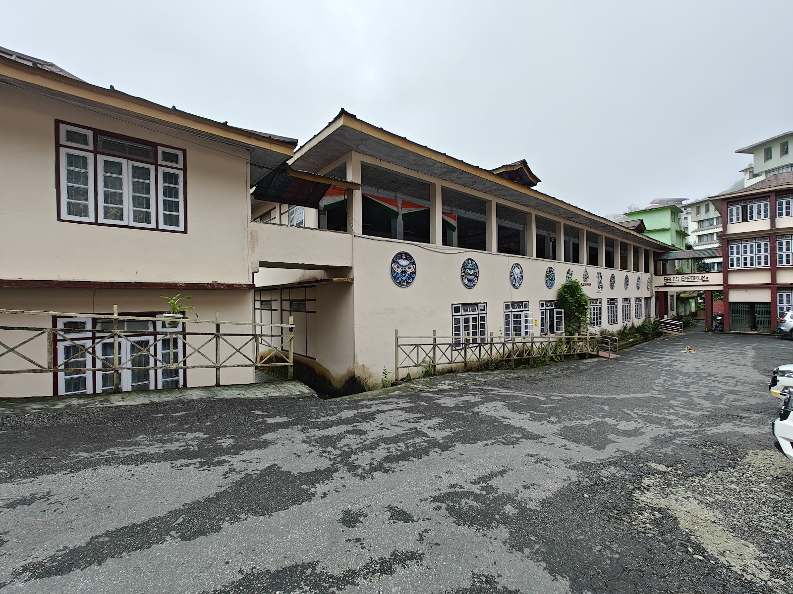 Local Handicraft Centre