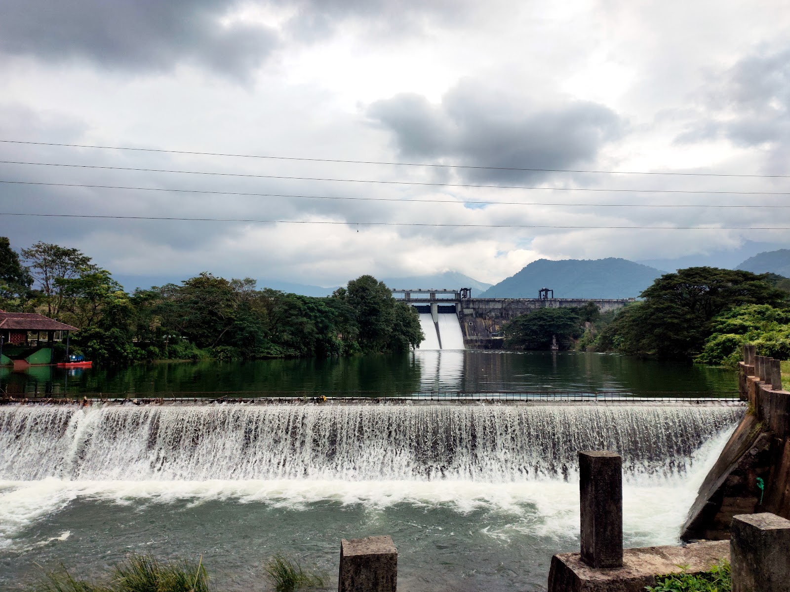 Kanjirapuzha Dam and Garden