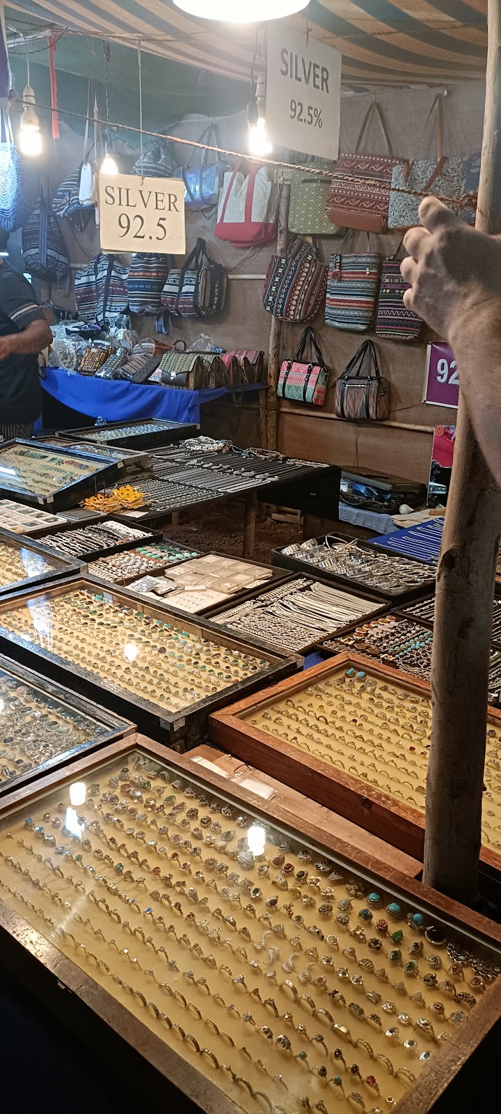 Arpora Saturday Night Market