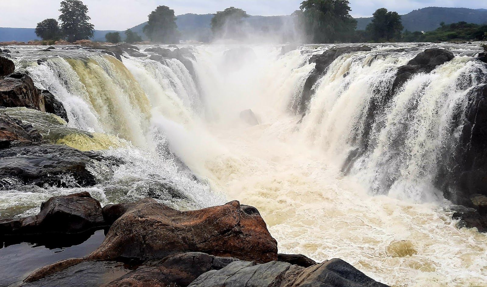 Madheswara Betta - Hogenakkal Falls Road