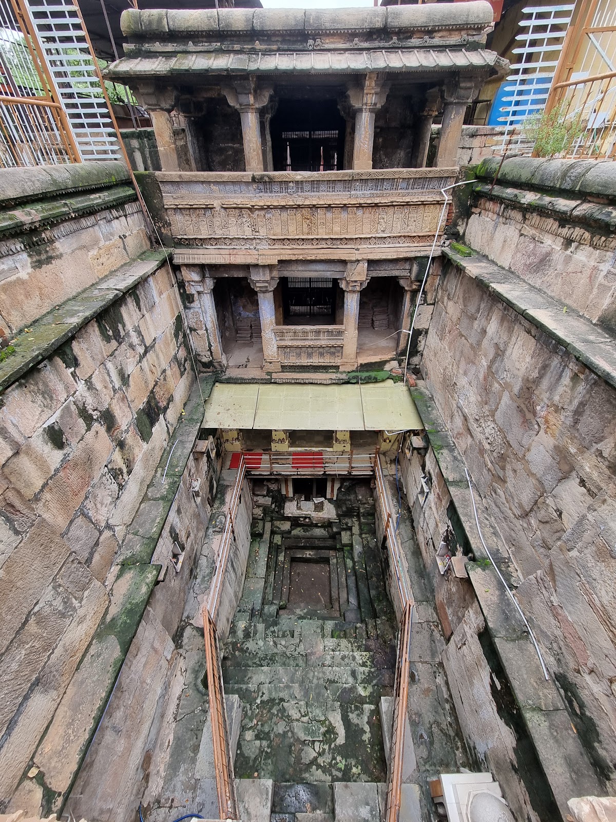Matar Stepwell