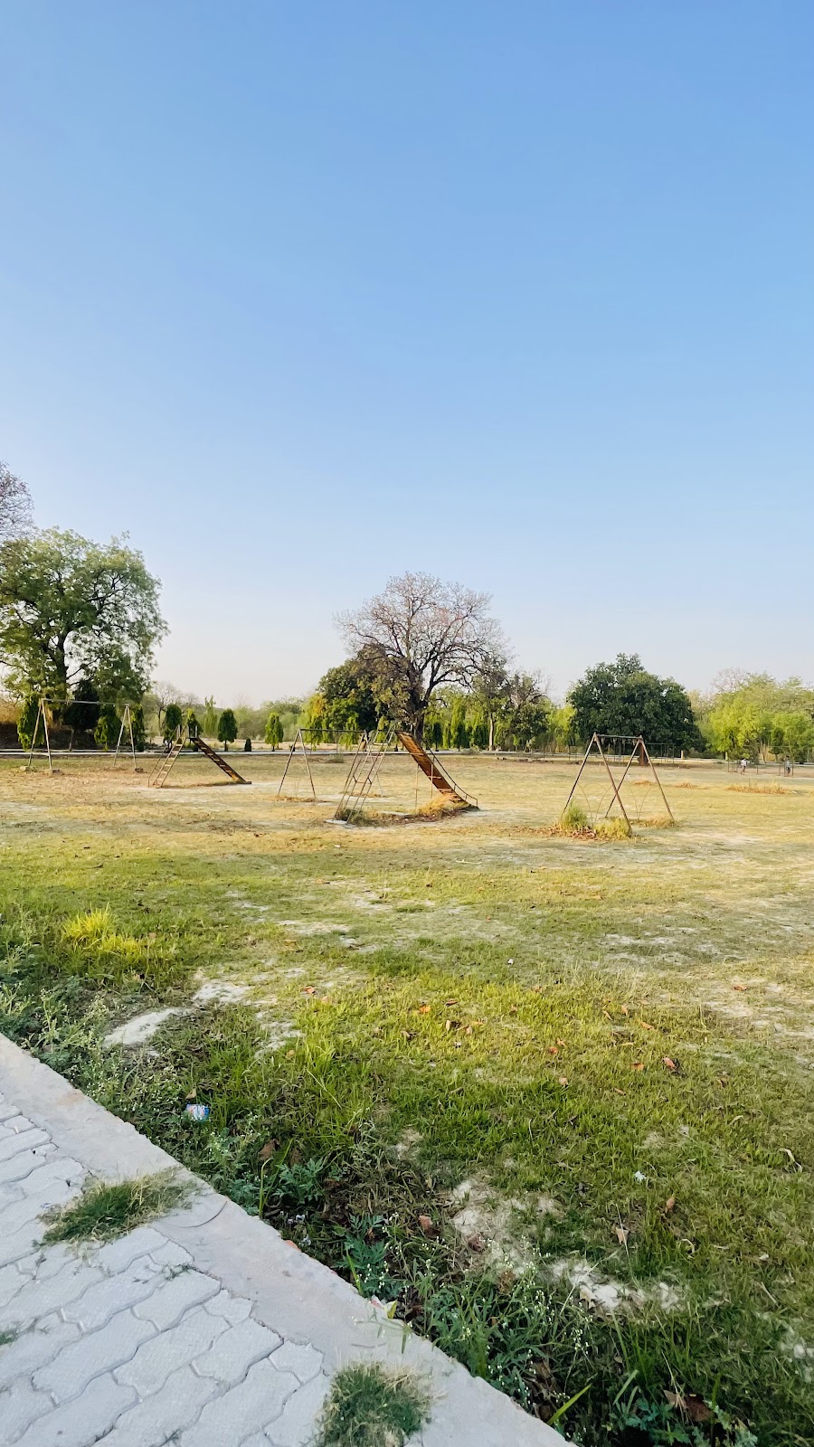 Mau Botanical Garden