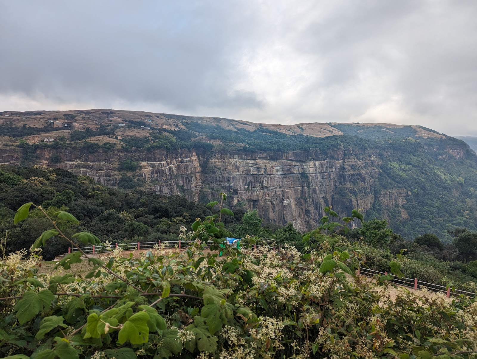 Seven Sisters Falls