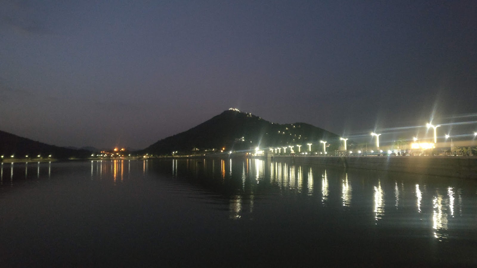 Fateh Sagar Lake