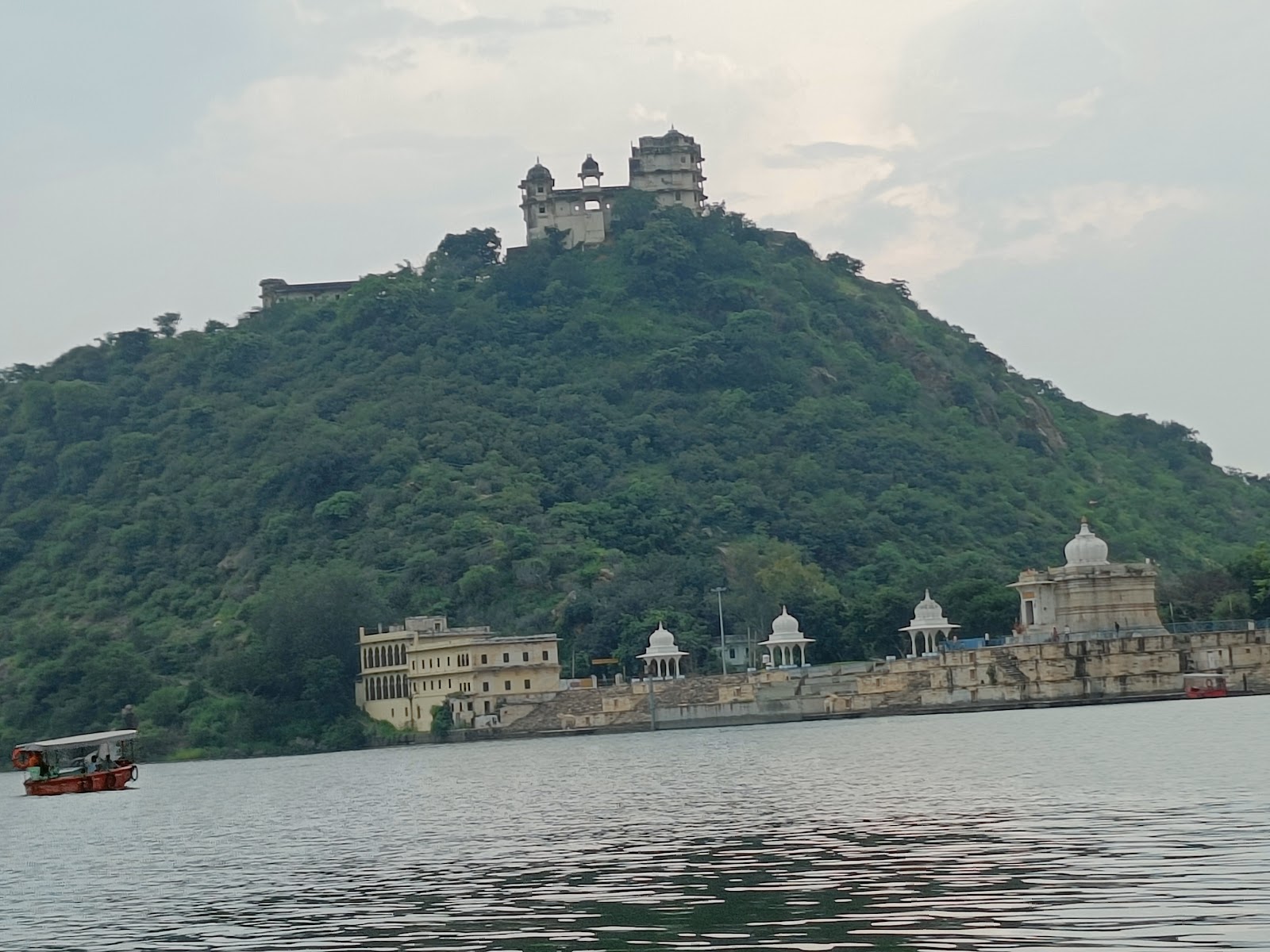 Jaisamand Lake