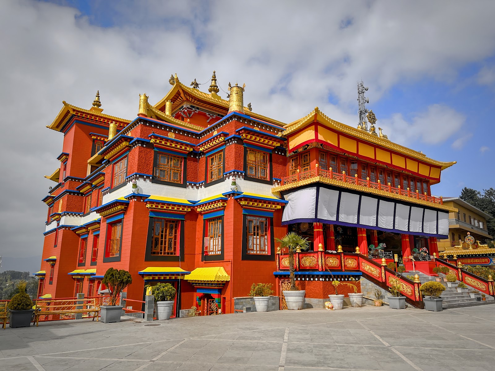 Bokar Ngedon Chokhor Ling Monastery