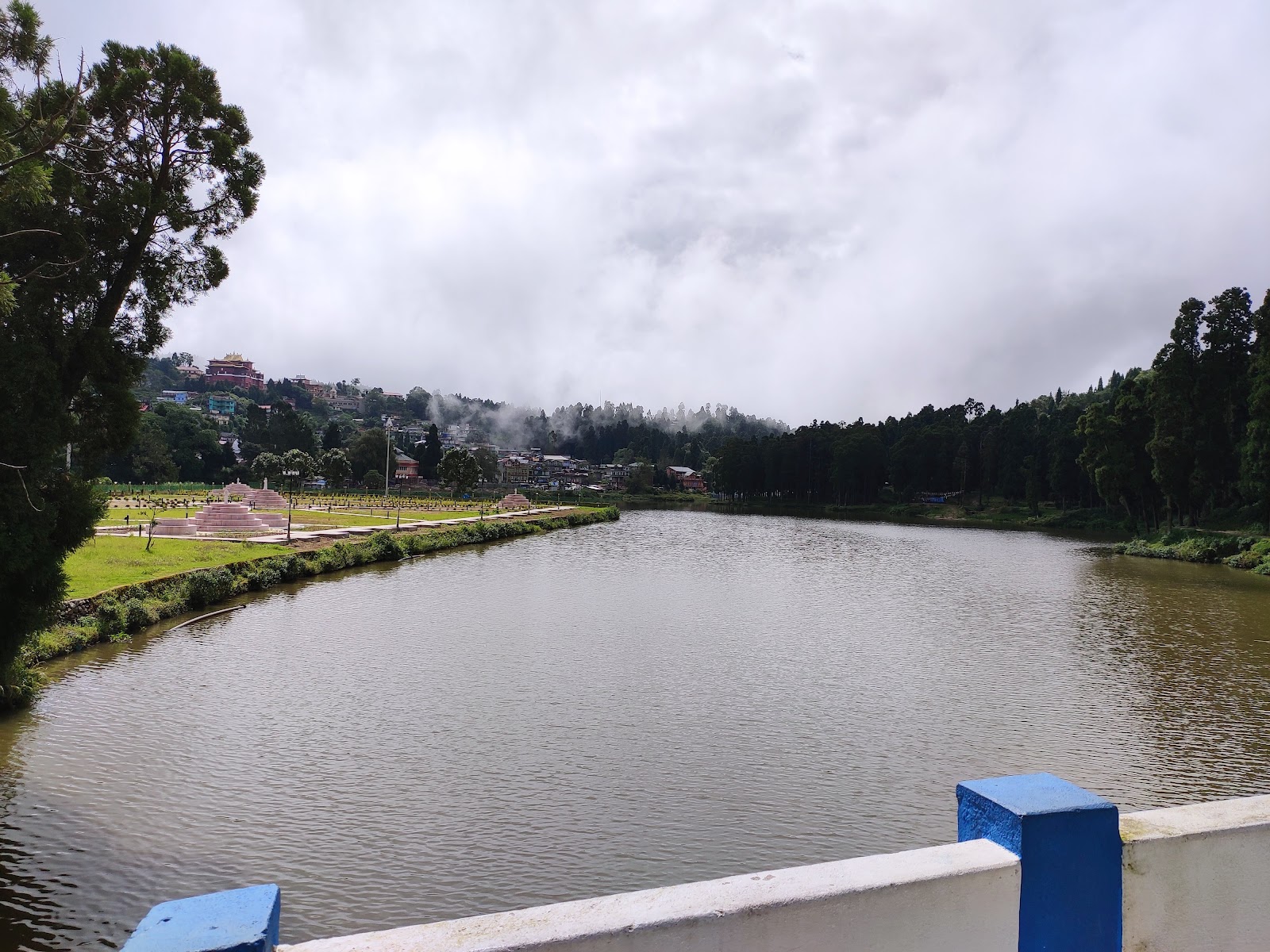 Mirik Lake