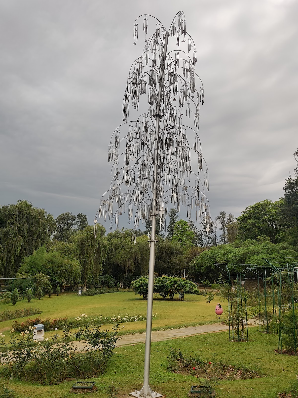 Zakir Hussain Rose Garden