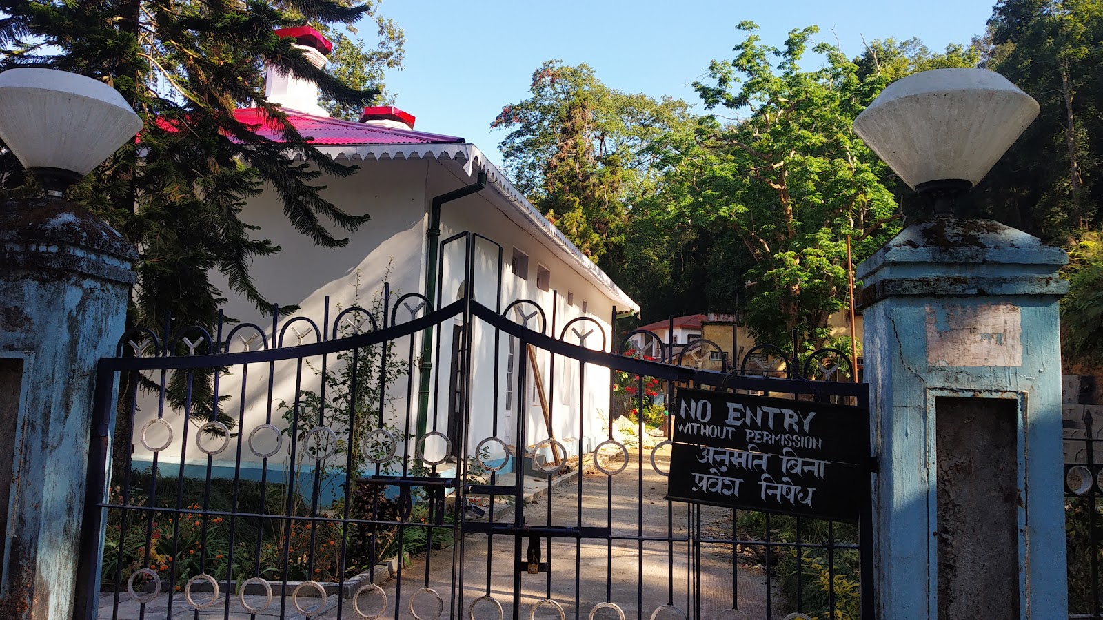 Mongpoo Village