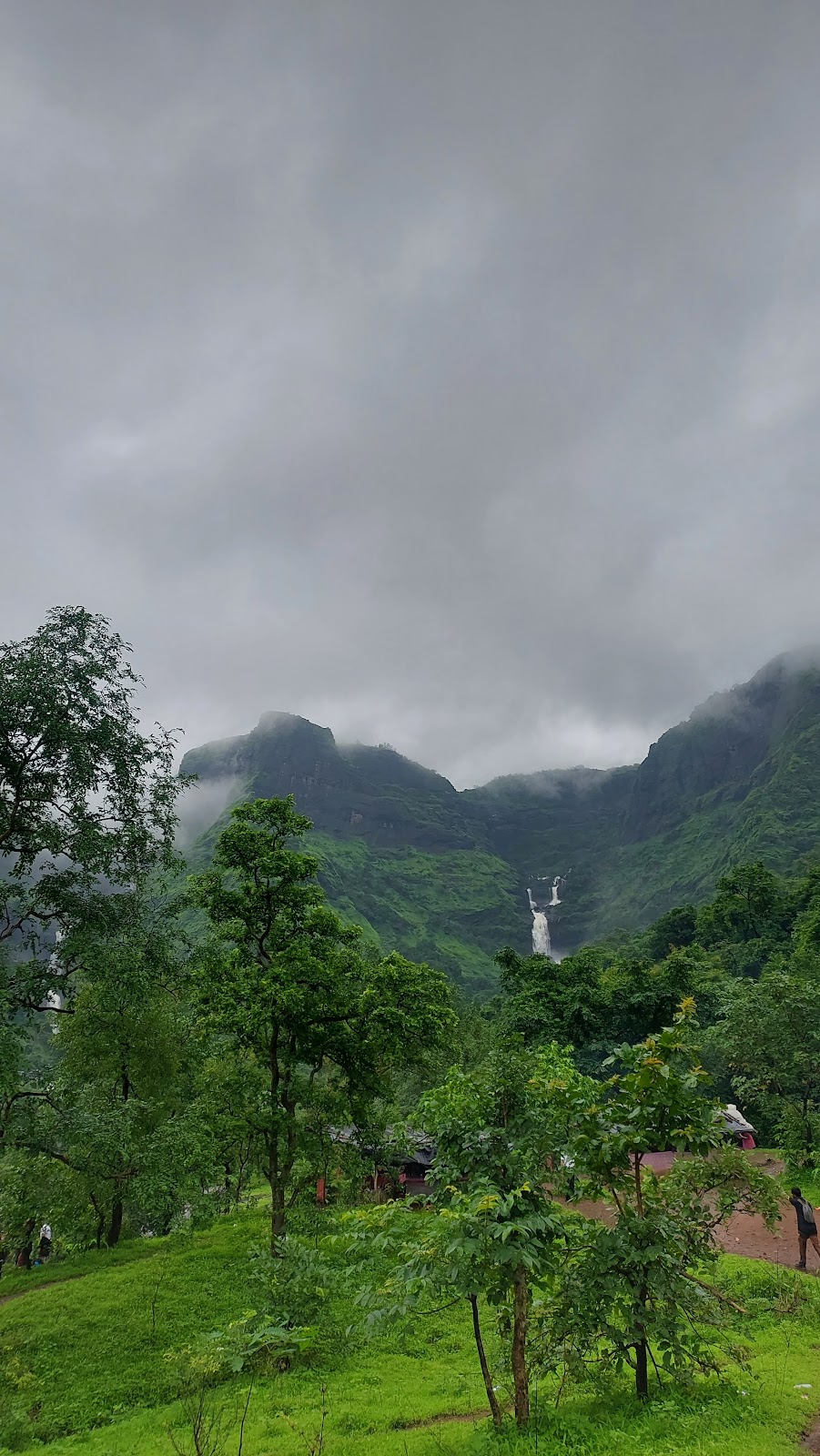 Monsoon Waterfall Trails