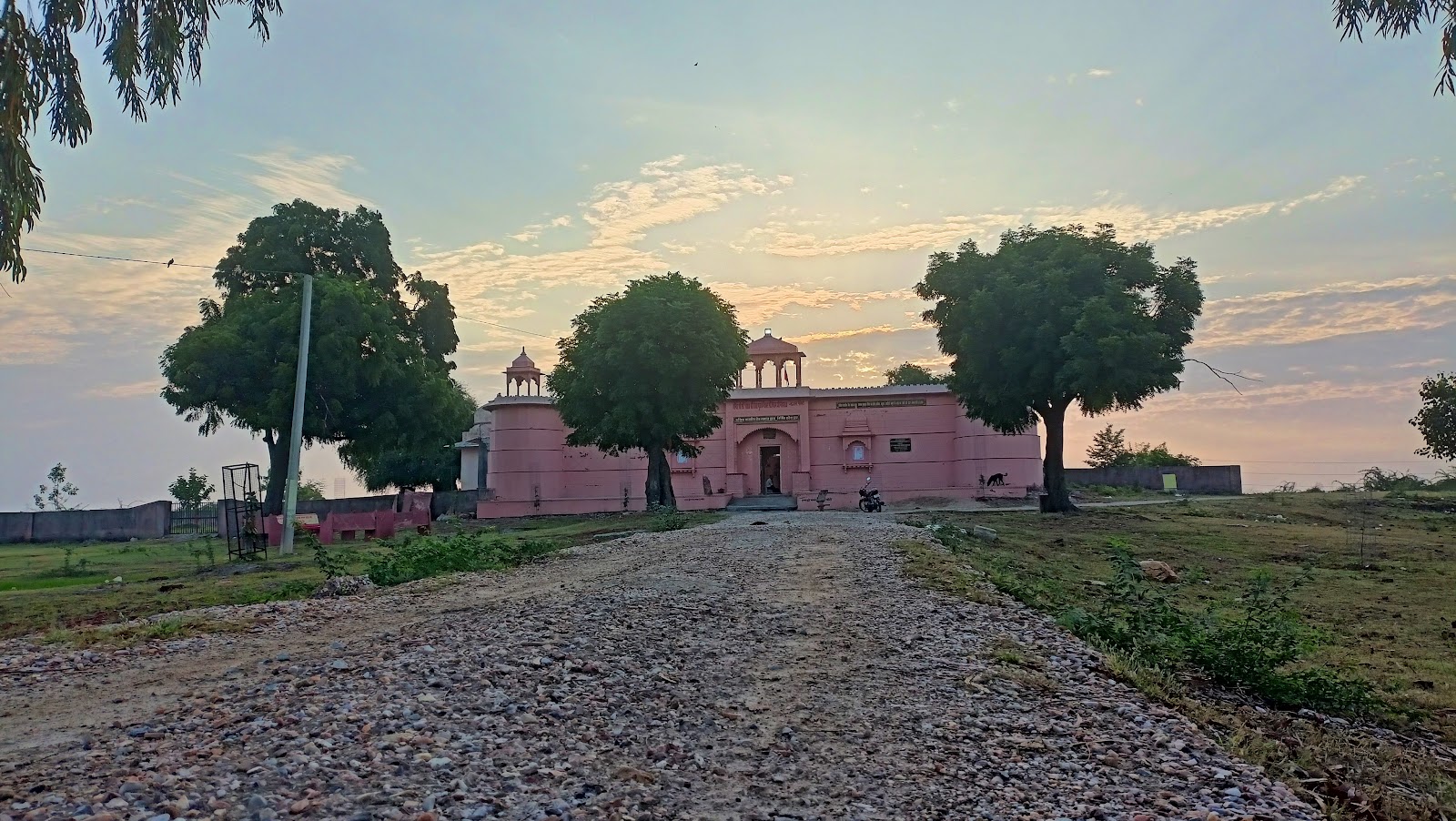 Nagar Fort