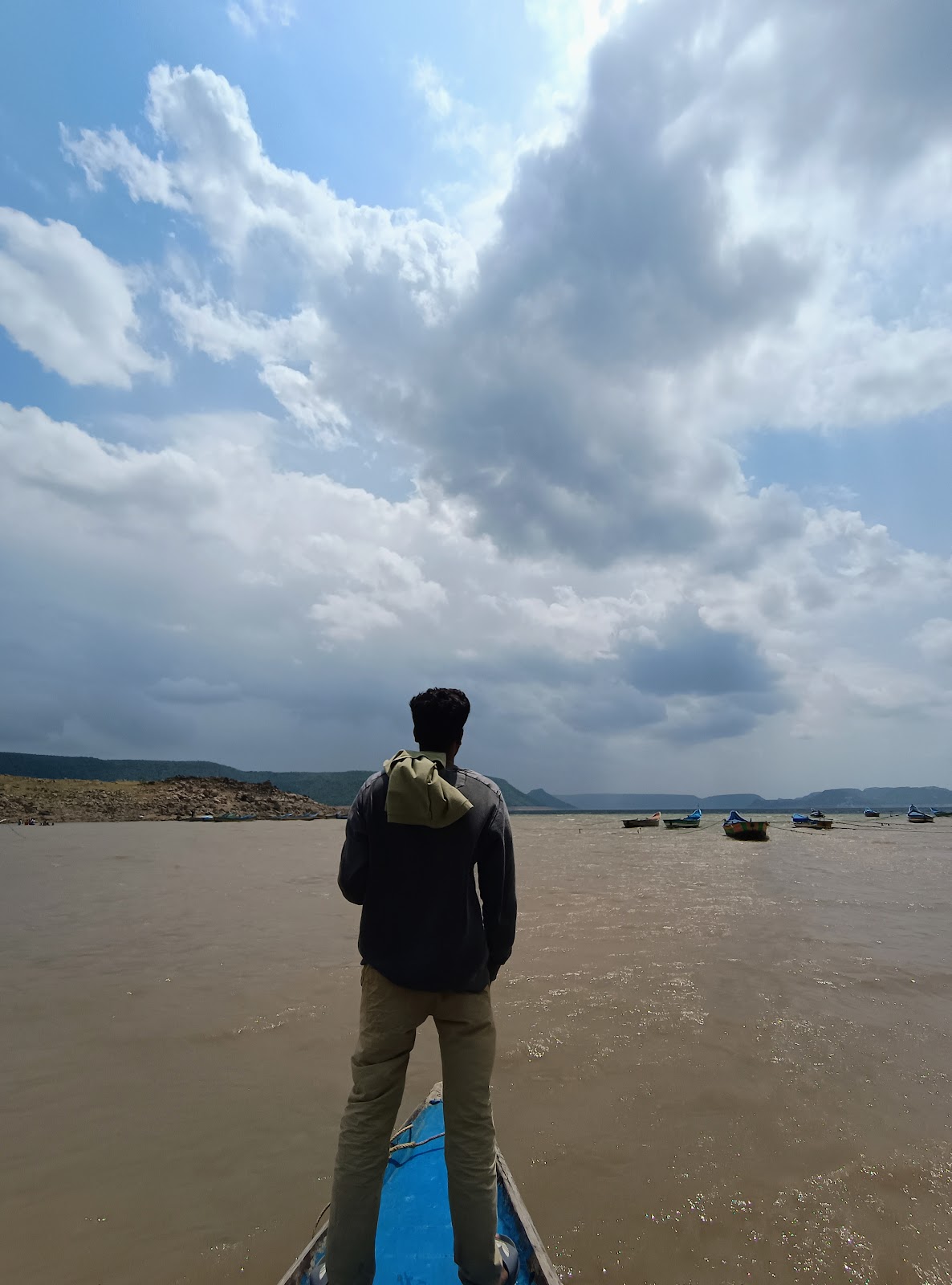 Reservoir Viewpoints and Birdwatching Spots