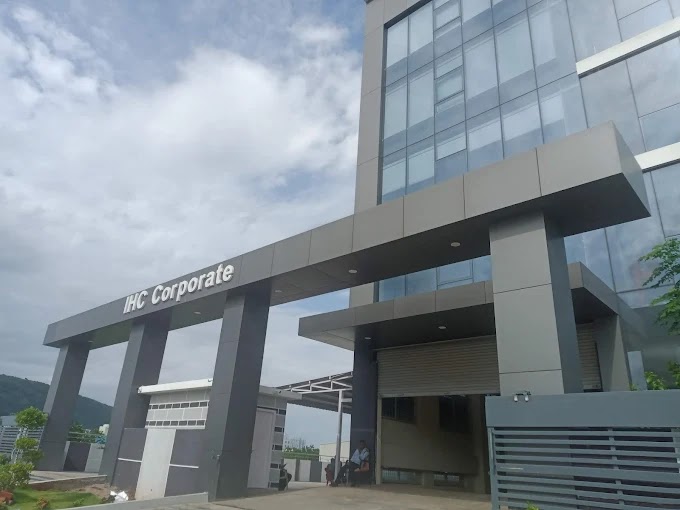 Local Handloom and Craft Market