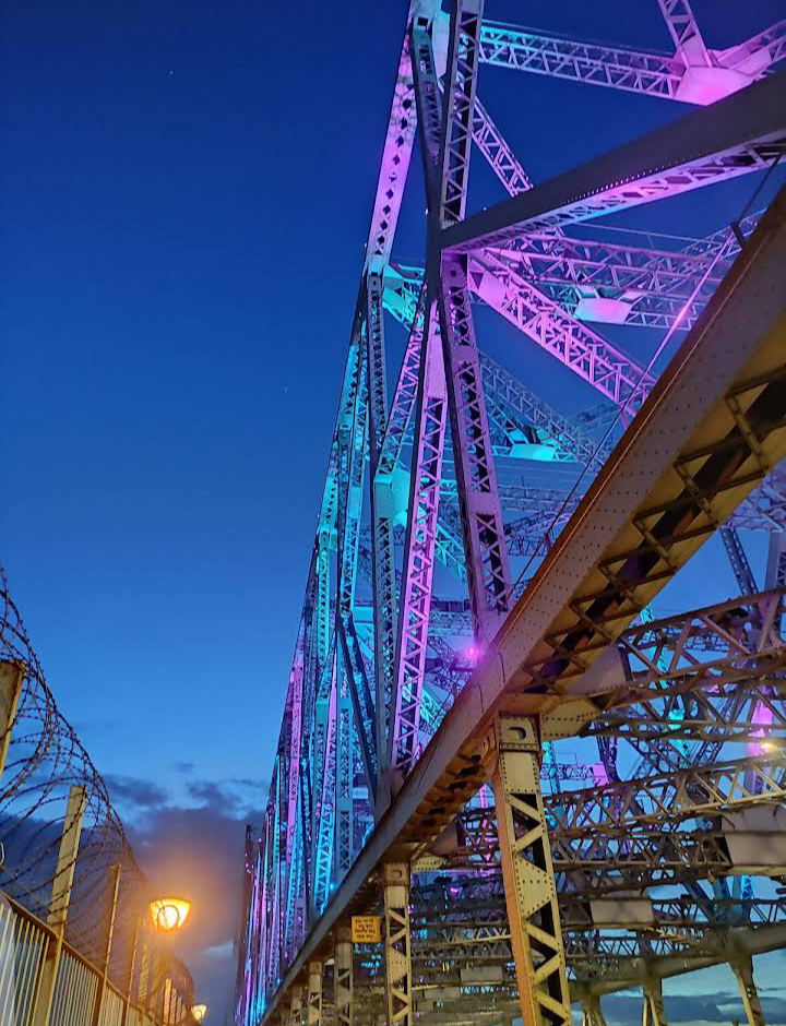 Hanging Bridge (Rabindra Setu)