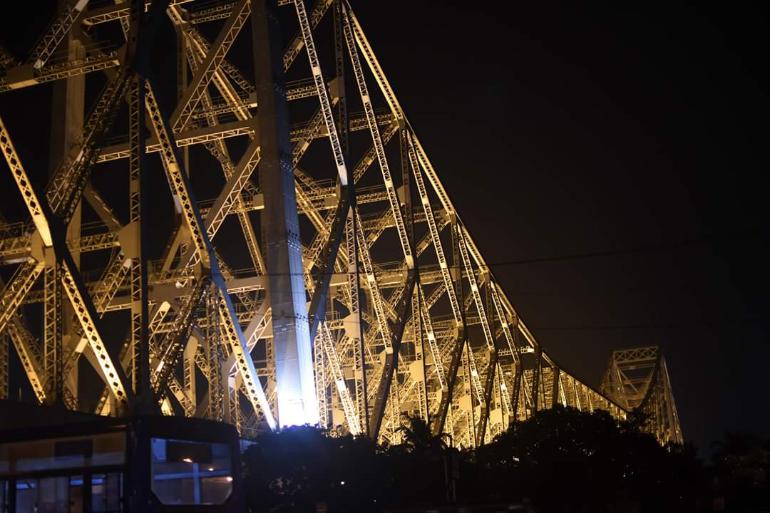 Hanging Bridge (Rabindra Setu)