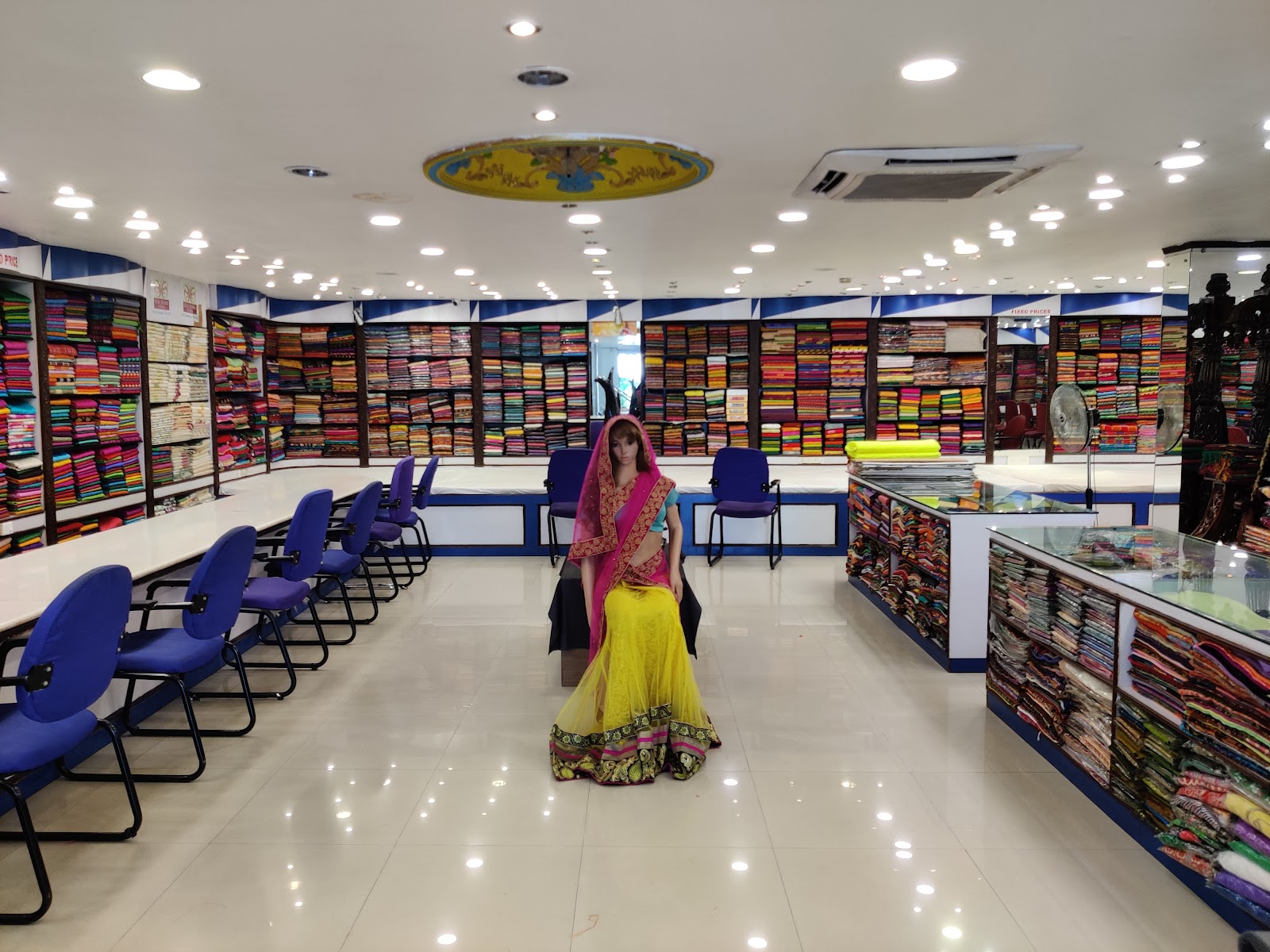 Local Handloom and Handicraft Shops