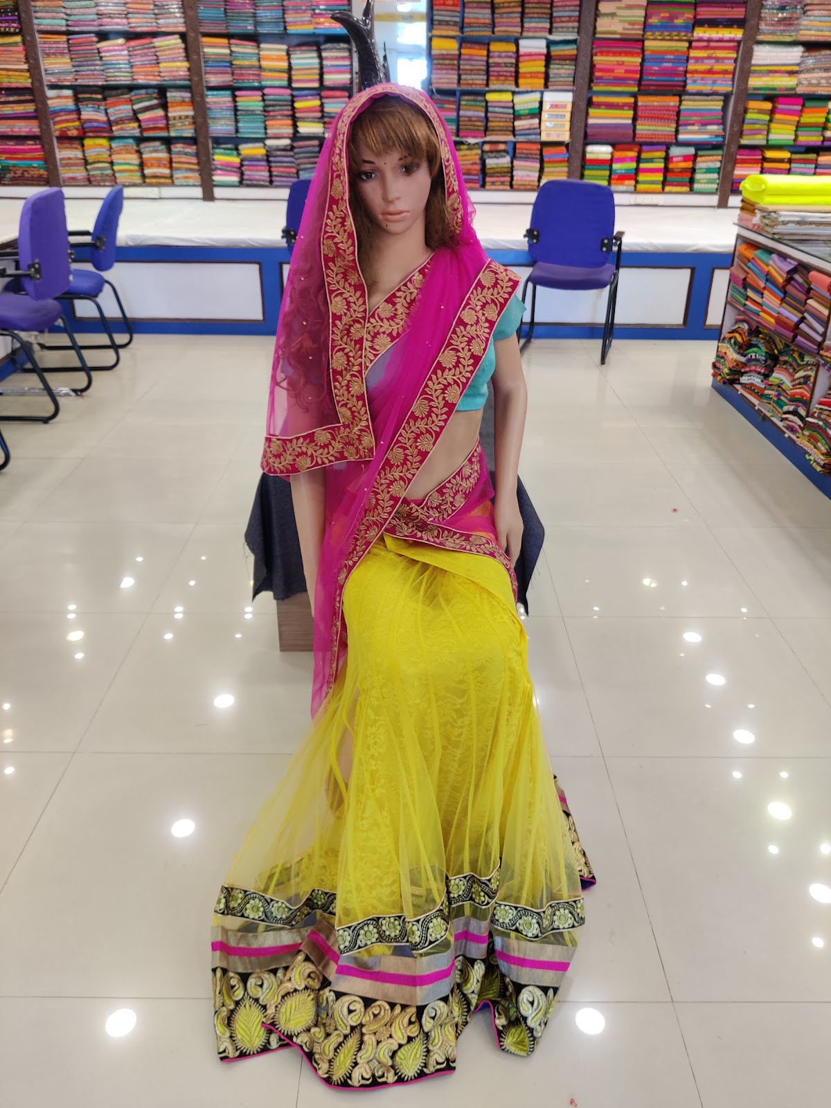 Local Handloom and Handicraft Shops