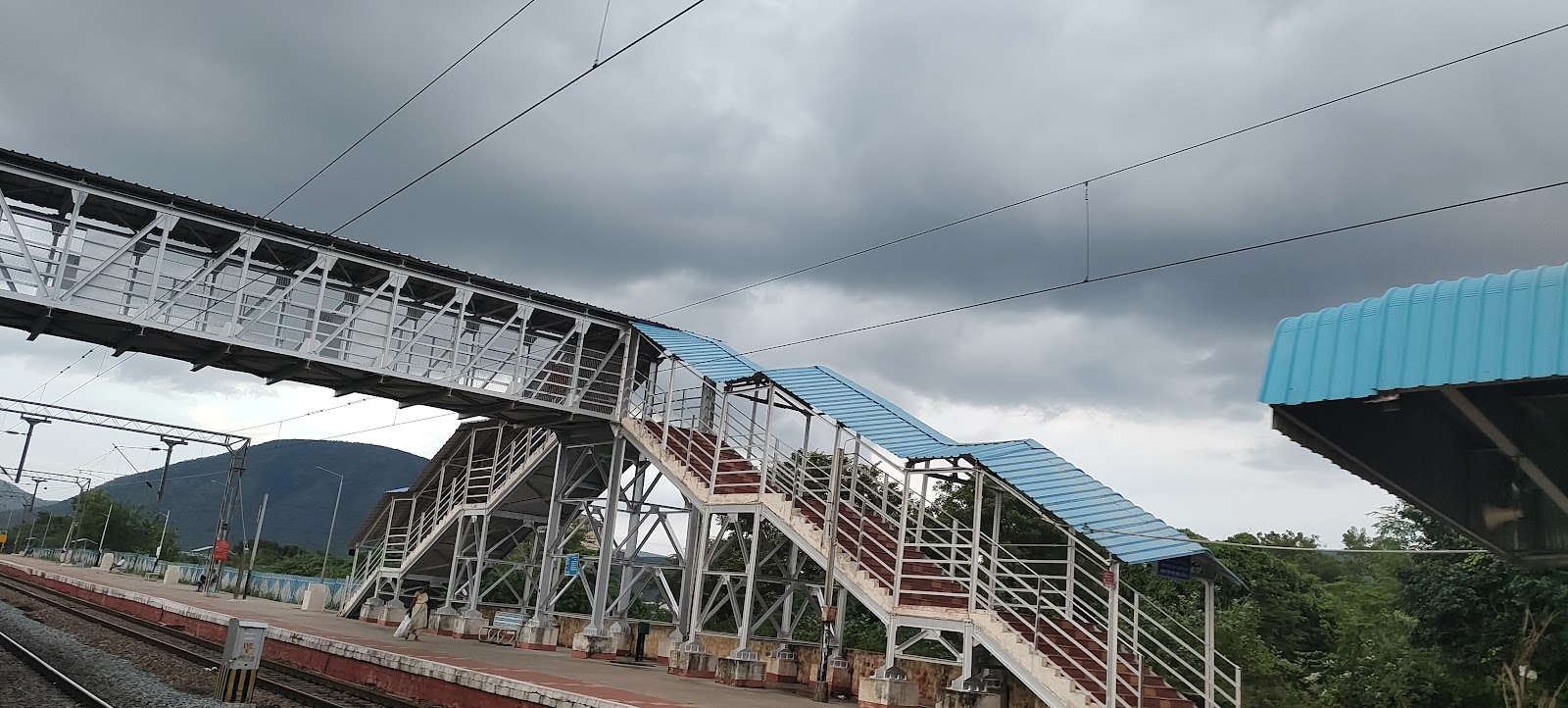 Scenic Countryside Drive