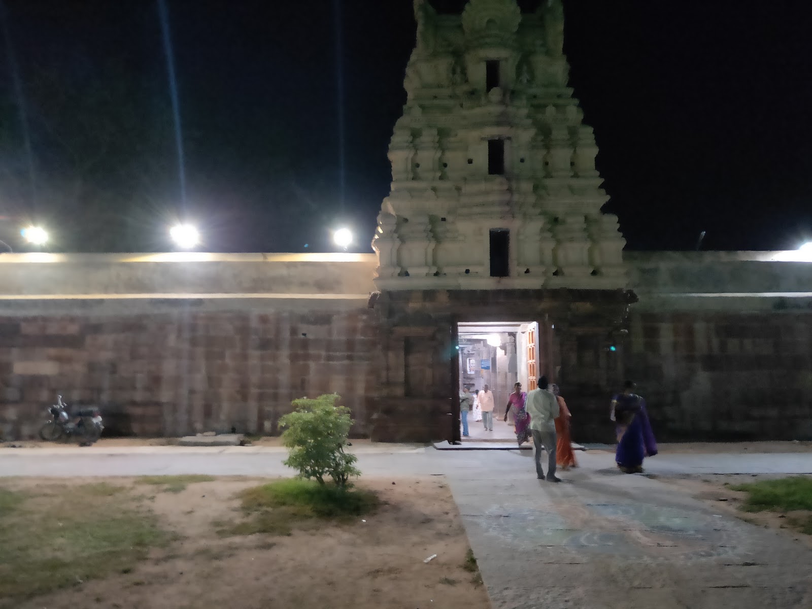 Nandalur Temple Inscriptions and Sculpture Park