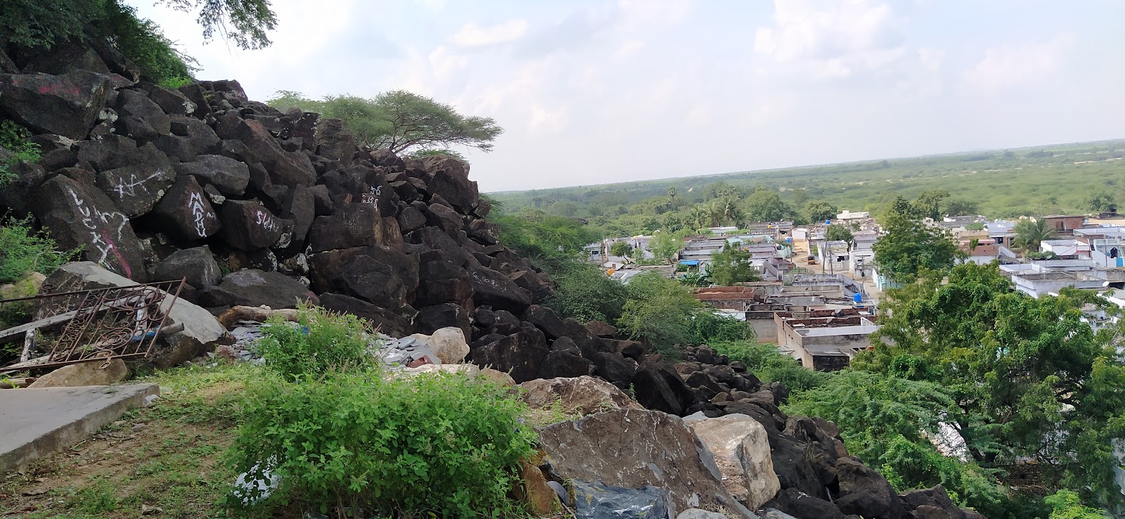 Sri Lakshmi Narasimha Swamy Temple Nandalur
