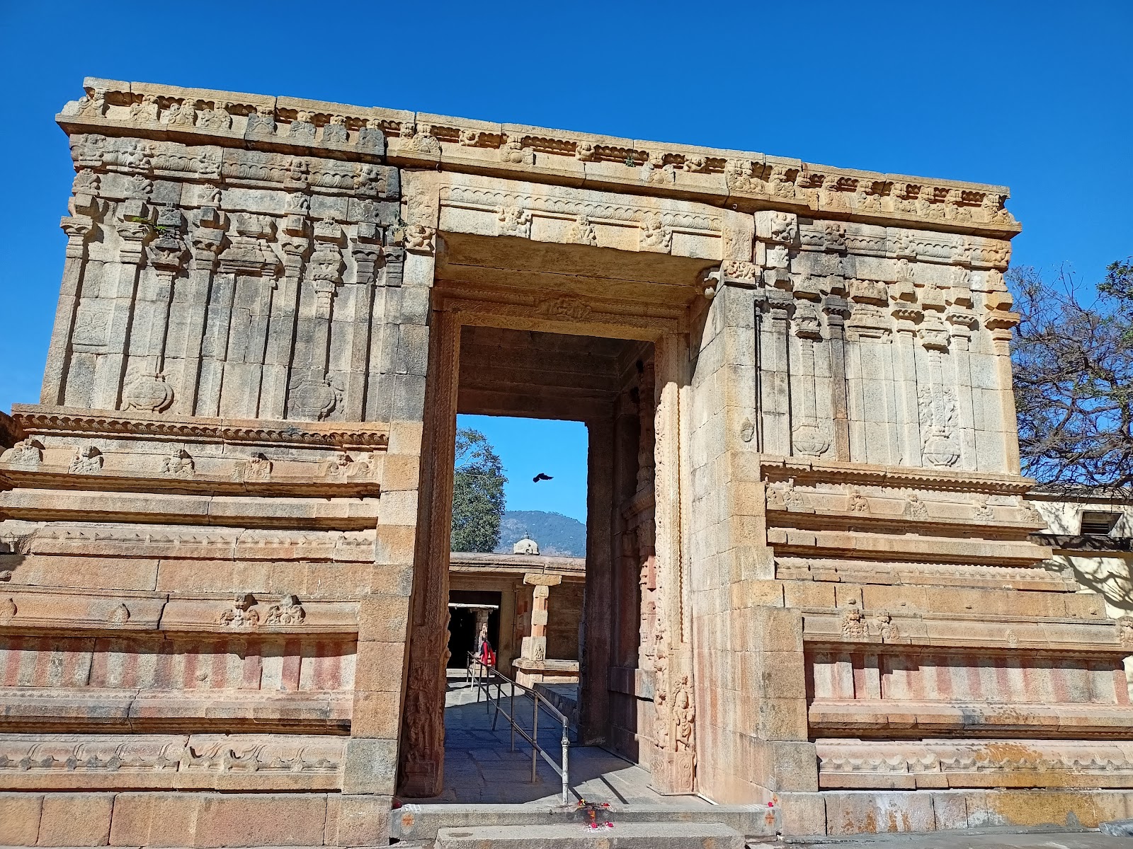 Bhoga Nandeeshwara Temple