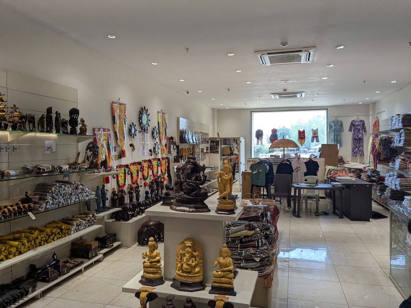 Local Handicraft Market