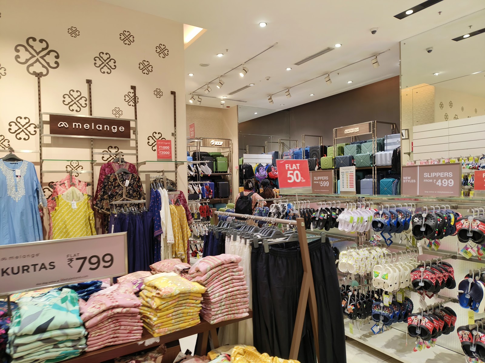 Seawoods Grand Central Mall