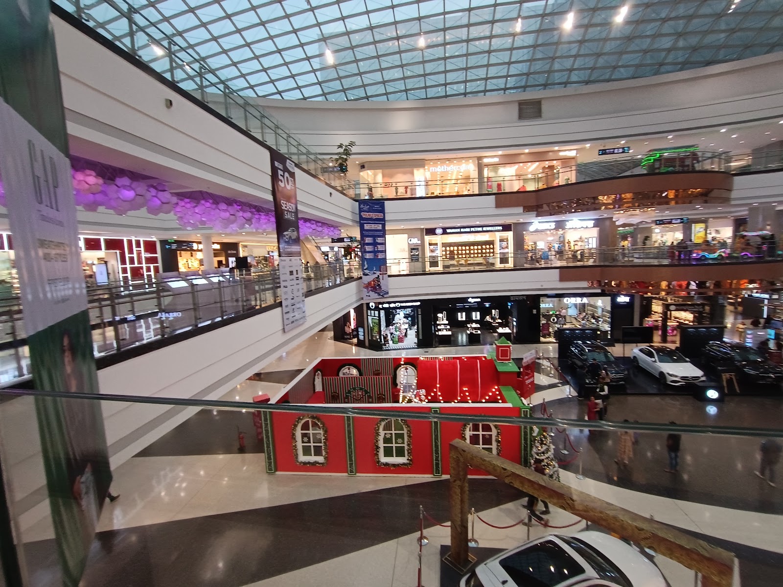 The grand central seawoods