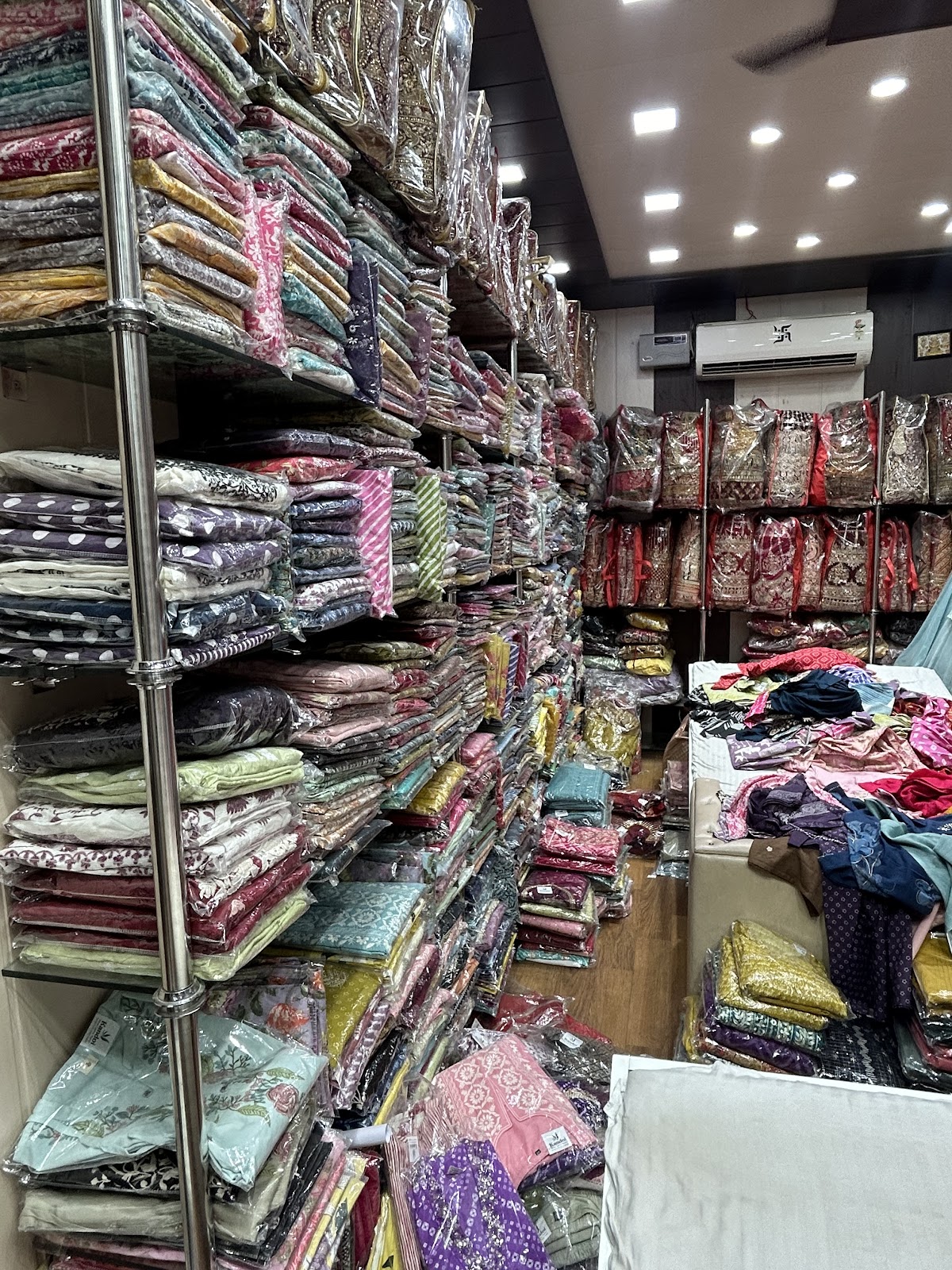 Local Handicraft Market