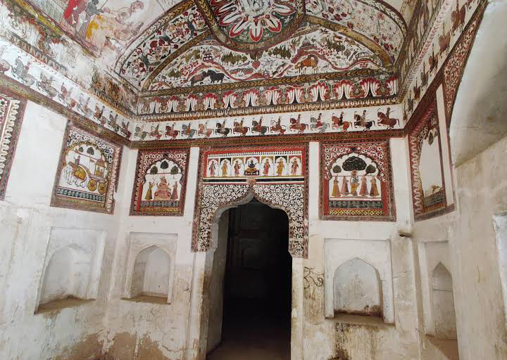 Orchha Fort
