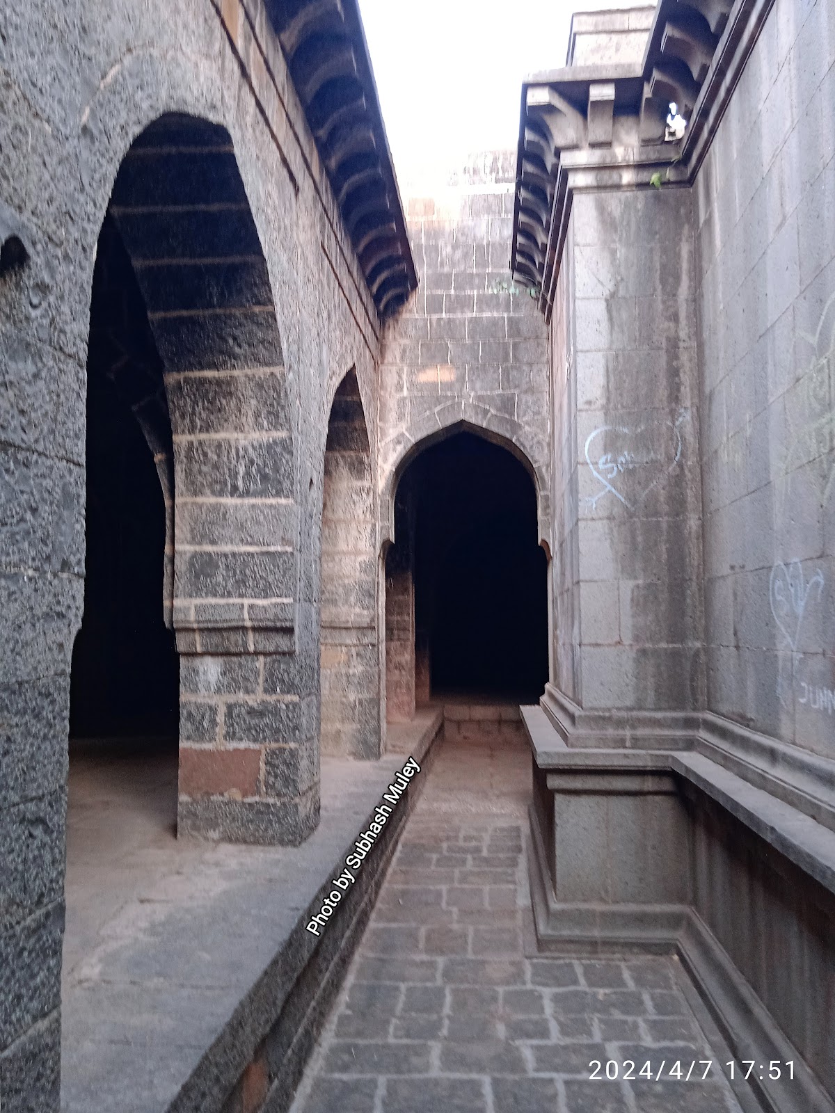 Dharashiv Caves