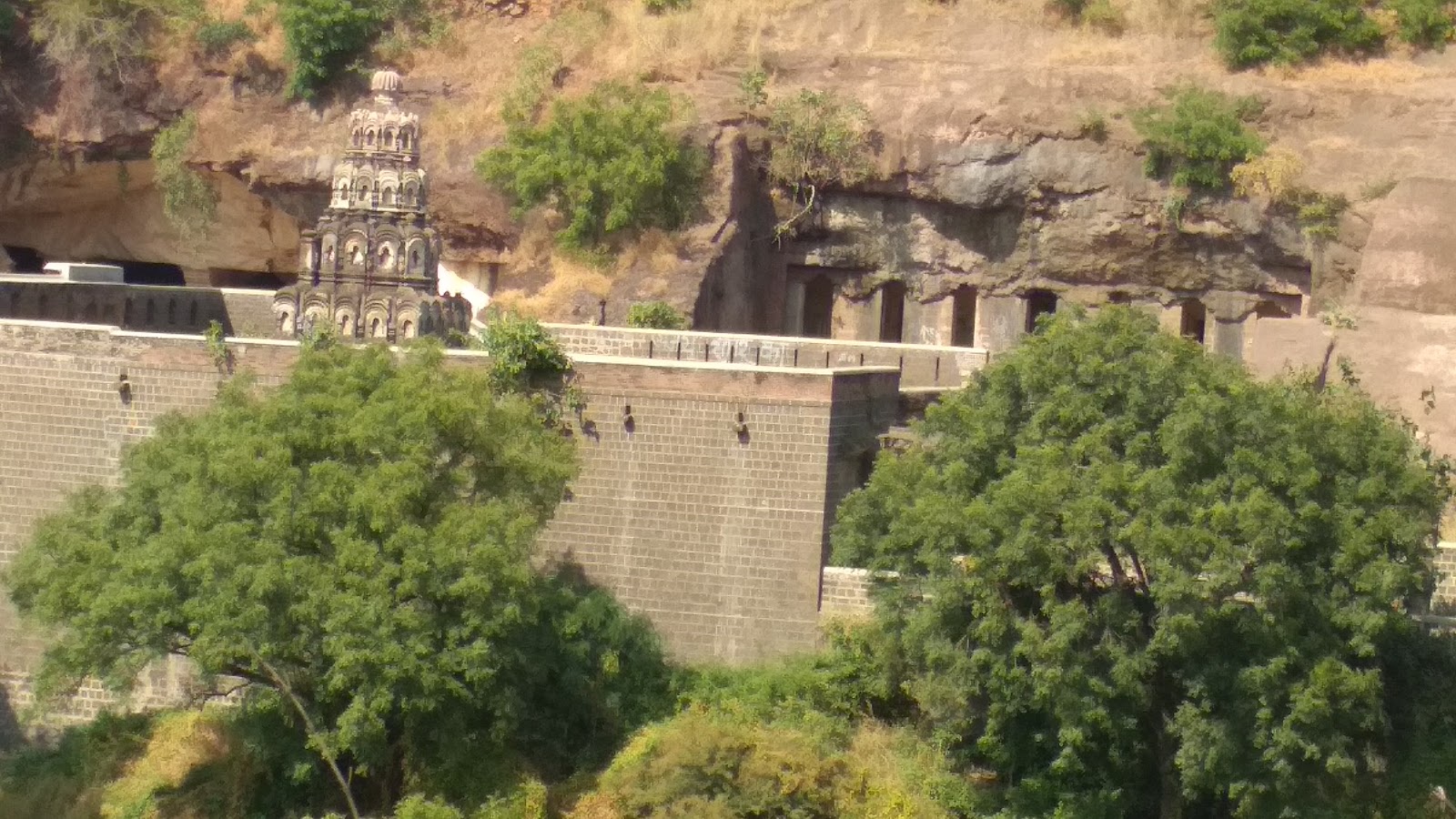 Dharashiv Caves