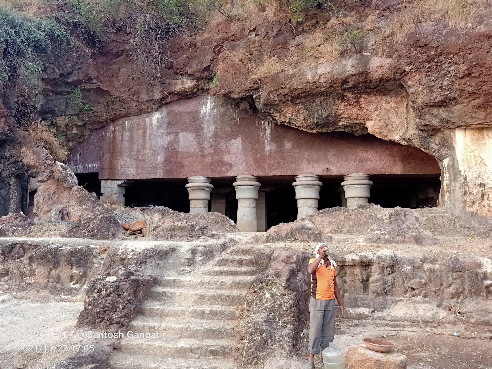 Dharashiv Caves