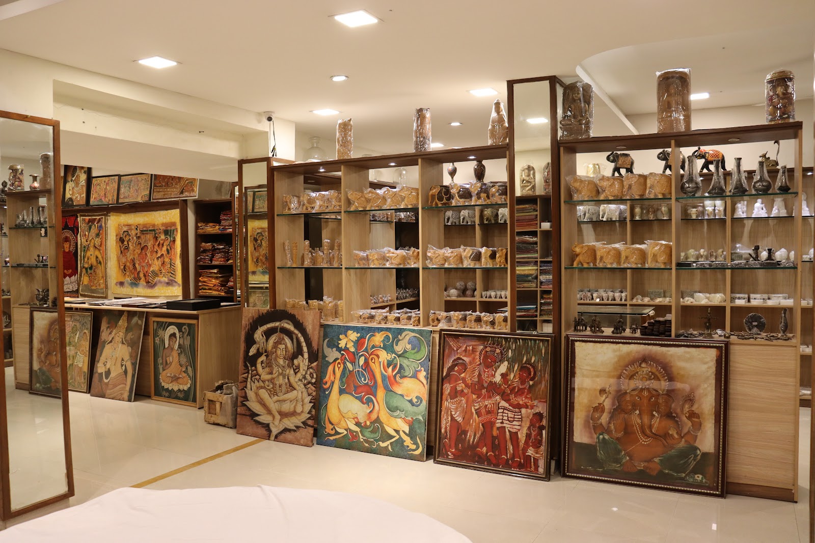 Local Handloom Centers