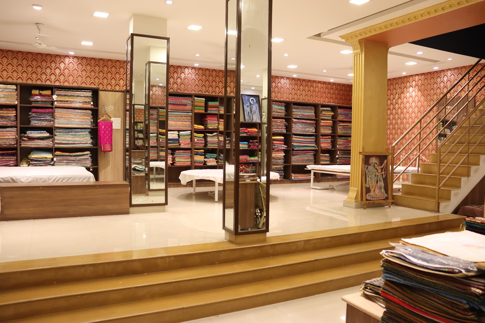 Local Handloom Centers