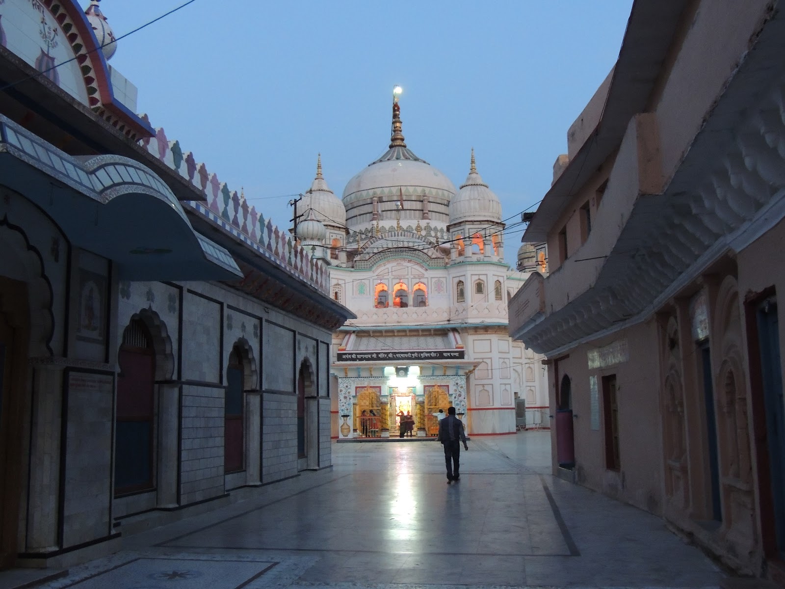 Mahamati Prannathji Temple