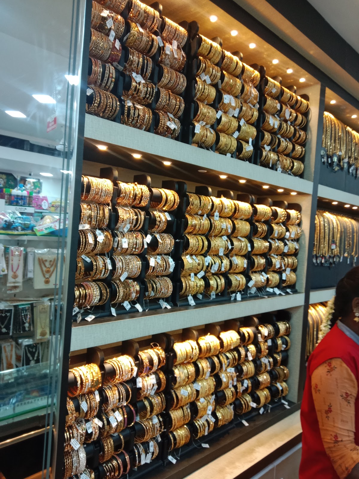 Local Handicraft Market