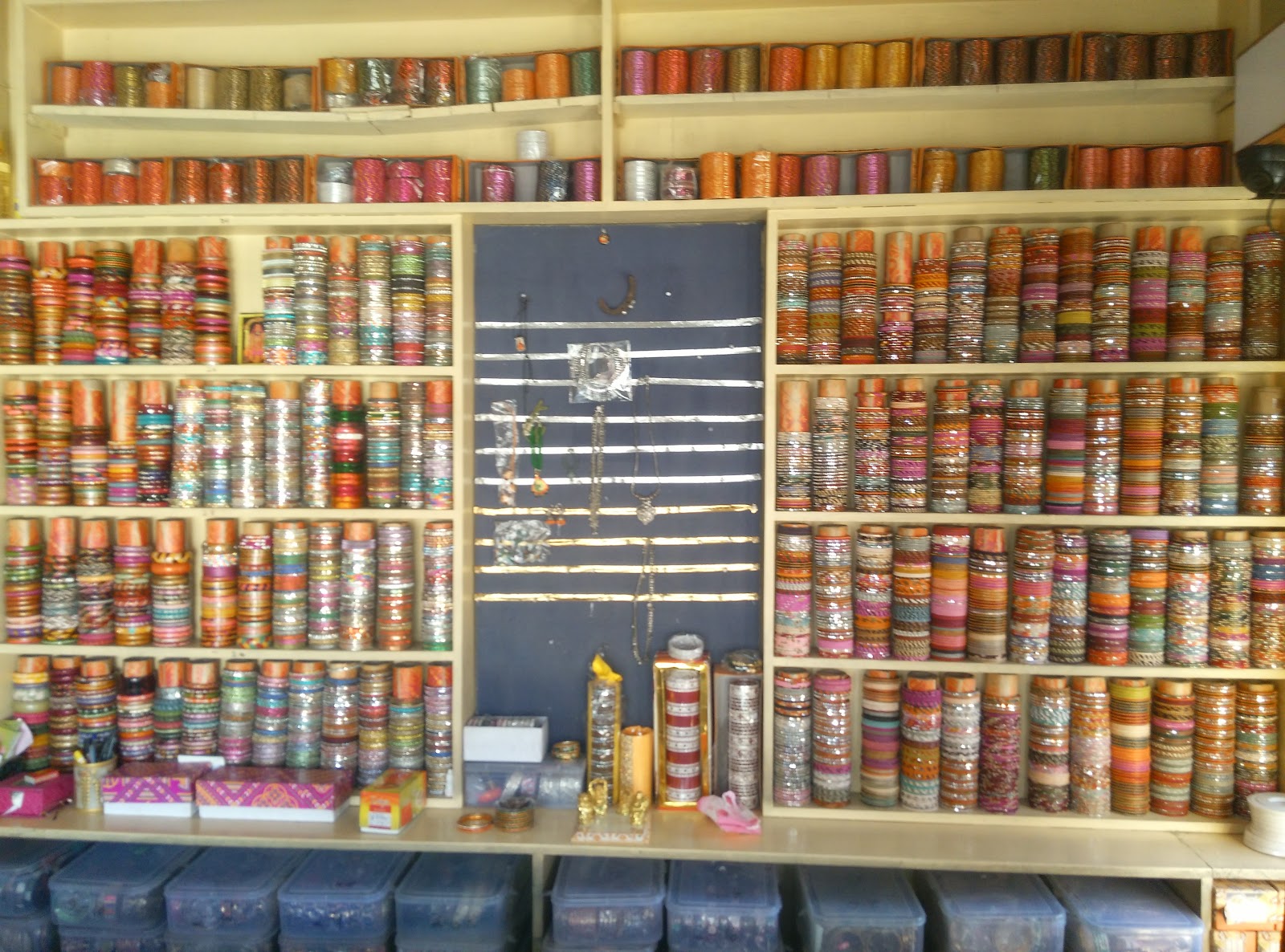 Local Handicraft Market