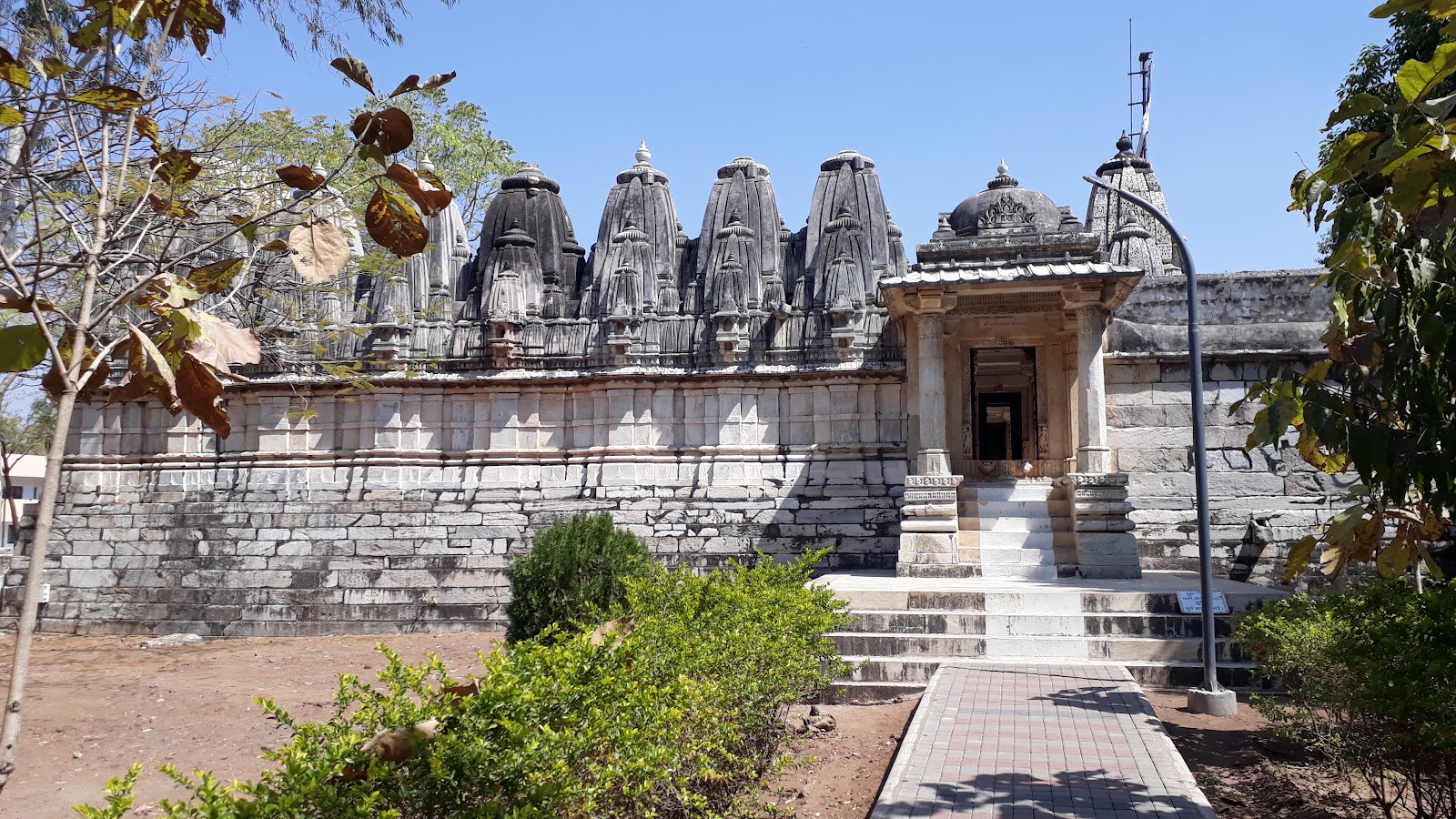 Kumbharia Jain Temple