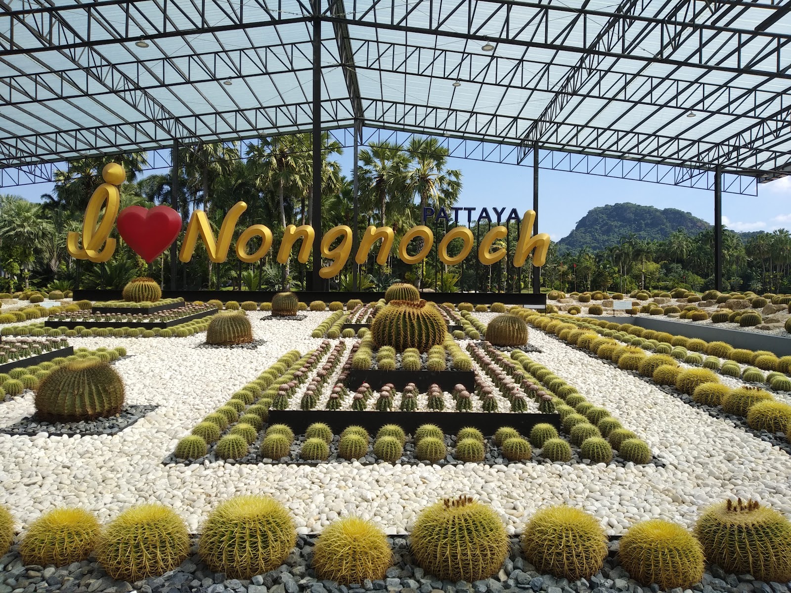 Nong Nooch Tropical Garden