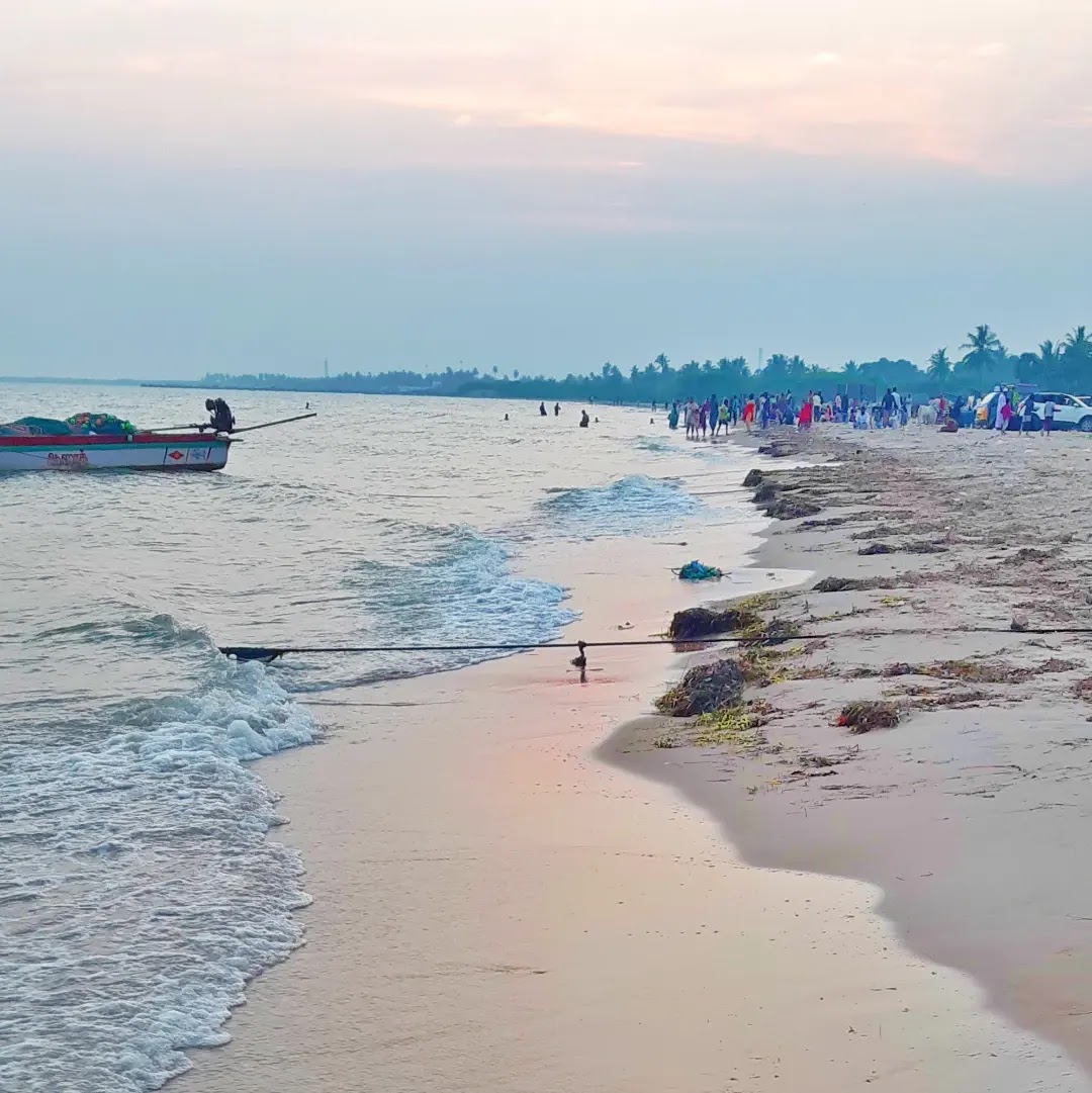 Adirampattinam Beach