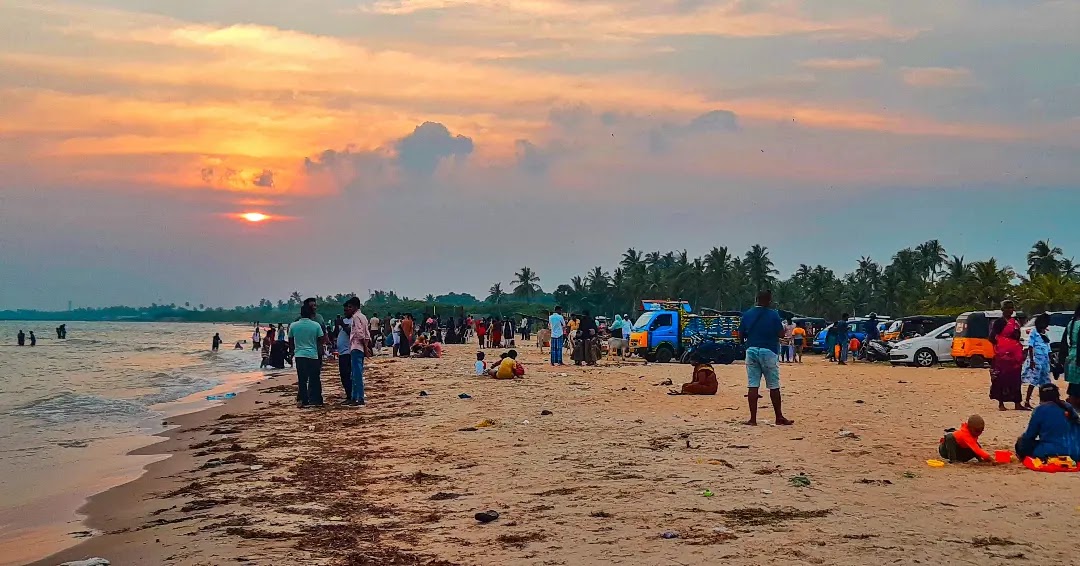Adirampattinam Beach
