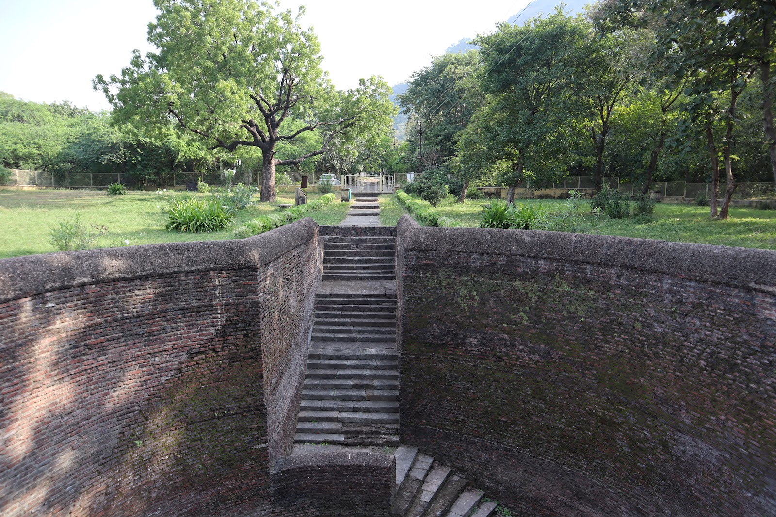 Old Stepwells and Baolis