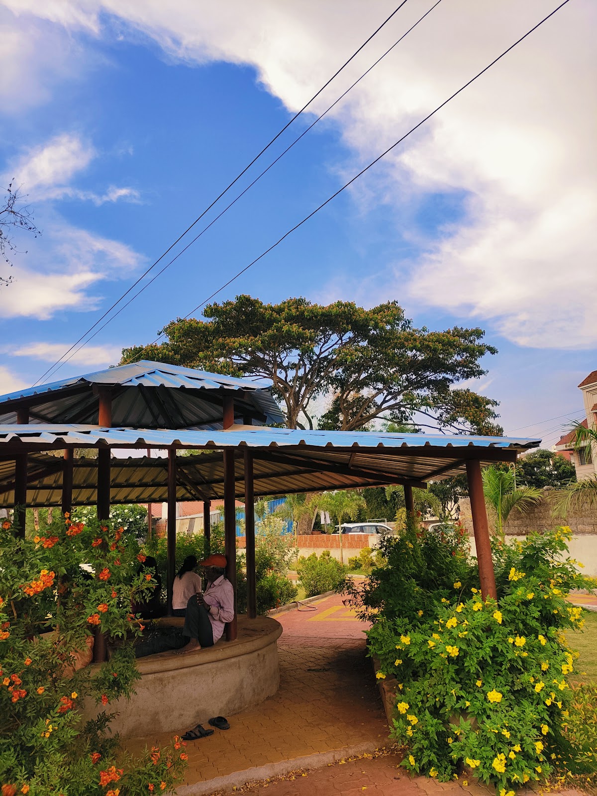 Community Garden and Lakefront