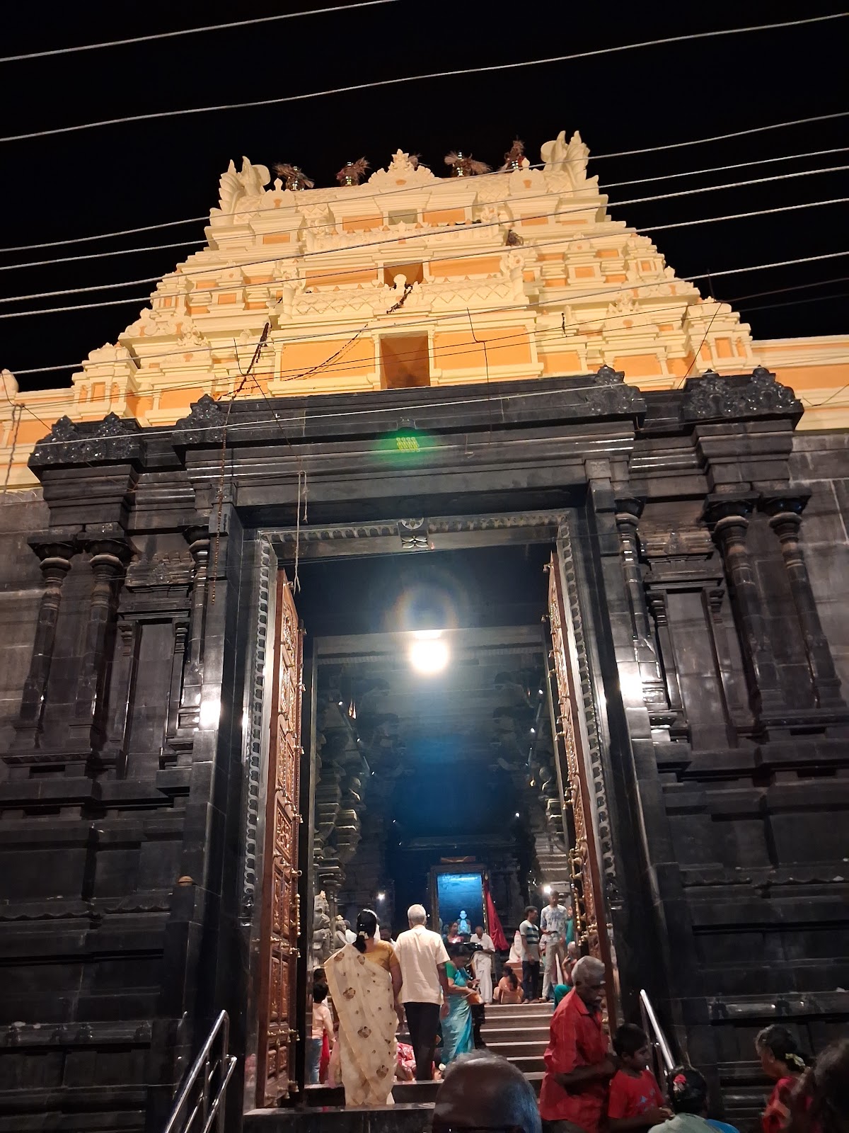 Bhuvaneswari Amman Temple