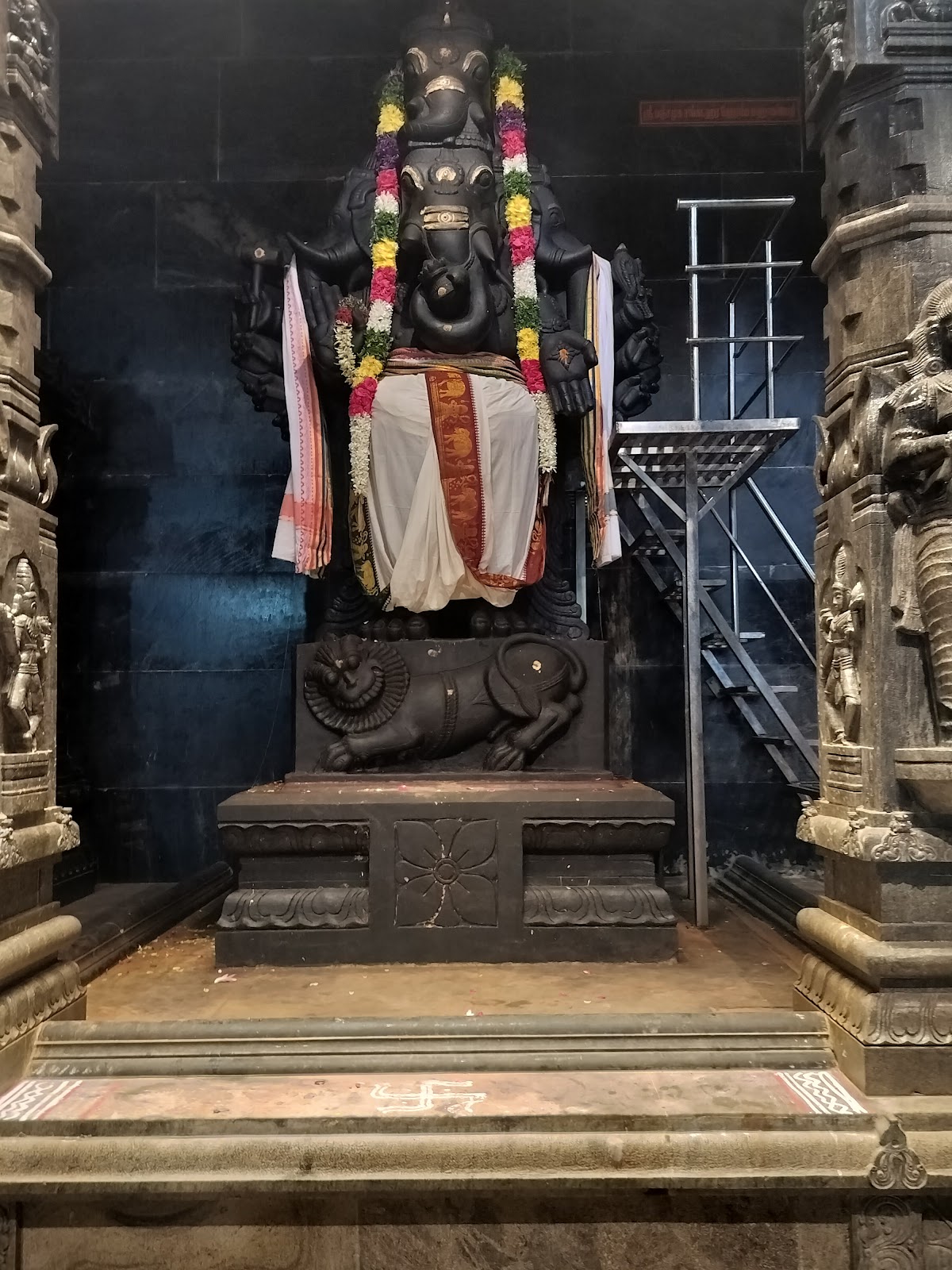 Bhuvaneswari Amman Temple