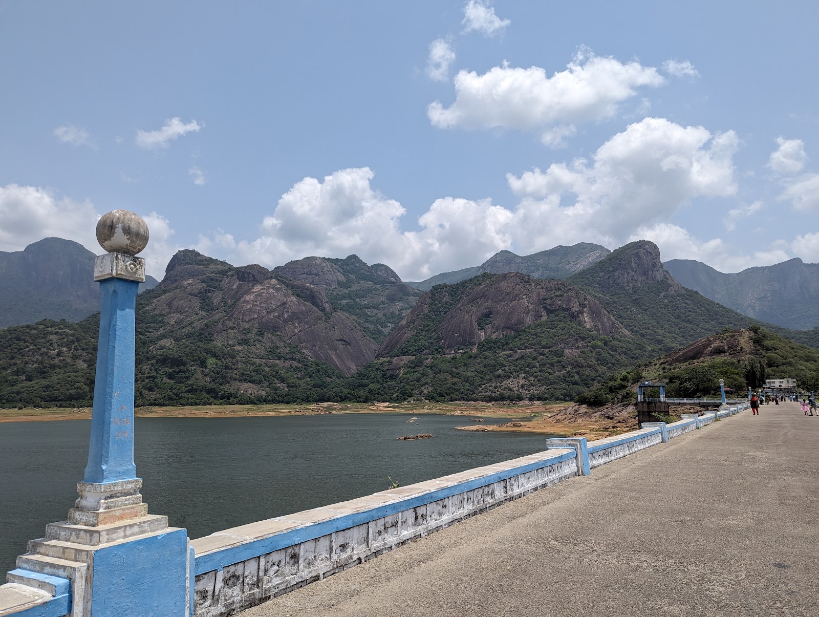 Azhiyar Dam